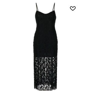 LoveShackFancy
Sima midi dress
black lace / sweetheart neck adjustable straps